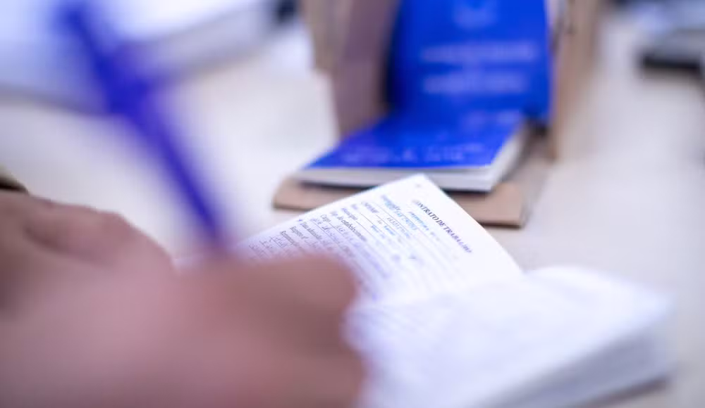 Brasil cria 1,27 milhão de empregos formais em 2025, mas registra pior saldo desde 2020