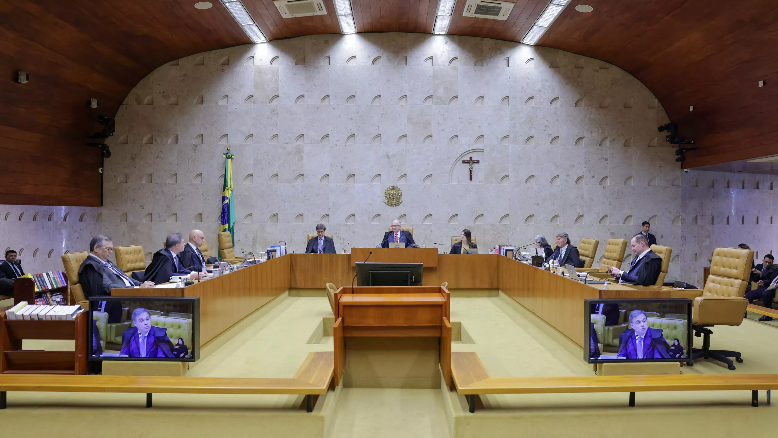 STF dá 48 horas para Governo de Santa Catarina explicar proibição de cotas raciais