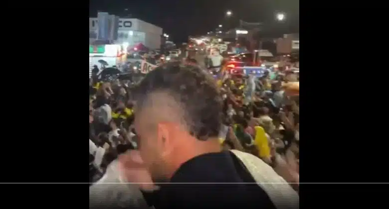 Carlos Bolsonaro é acusado de manipular vídeo de Nikolas Ferreira e irrita aliados do deputado