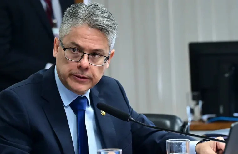 CPI do Crime Organizado quer quebrar sigilos ligados a irmãos de Toffoli e escritório de esposa de Moraes