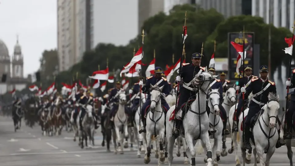 STF autoriza que militares condenados trabalhem dentro das Forças, gerando debate sobre “libera geral”