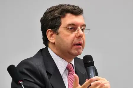 Ex-ministro do Esporte no governo Dilma tentou incluir Banco Master em proposta ao Minha Casa, Minha Vida