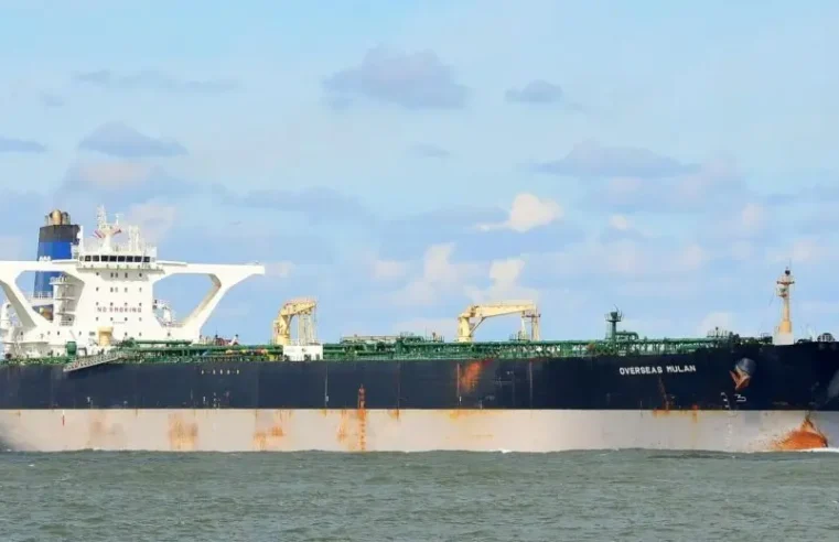 Rússia denuncia apreensão de petroleiro e crise naval com os Estados Unidos intensifica tensões globais